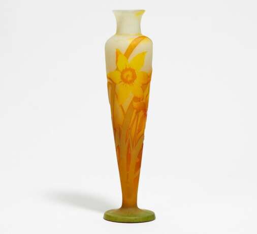 Vase mit Osterglocken - photo 1