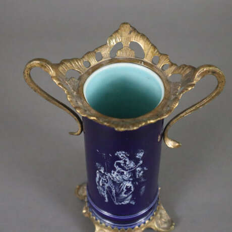 Zwei Ziervasen - um 1900, Porzellan/Keramik mit - photo 3