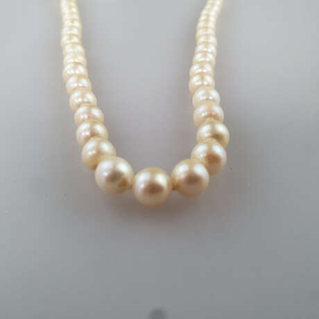 Perlenkette mit Goldschließe - einreihige Kette - photo 7