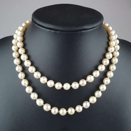Perlenkette mit Goldschließe - längere Kette mi - photo 2