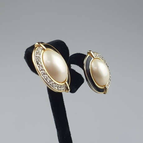 Ein Paar ovale Vintage-Ohrclips - TRIFARI /USA, - photo 3