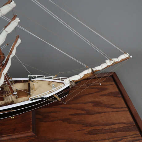 Modellschiff "Cutty Sark" im Schaukasten - maßs - Foto 10