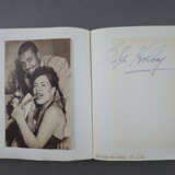 Zwei Autogramm-Alben aus den Jahren 1953 und 19 - фото 14