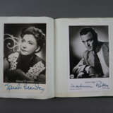 Zwei Autogramm-Alben aus den Jahren 1953 und 19 - photo 17