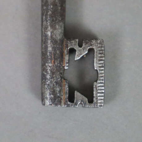 Drei Barockschlüssel - Eisen, unterschiedliche - photo 3
