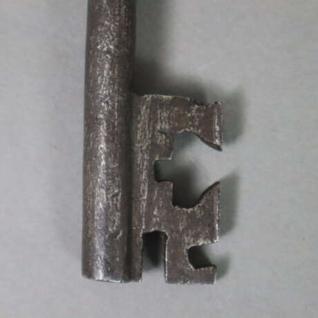 Drei Barockschlüssel - Eisen, unterschiedliche - photo 4