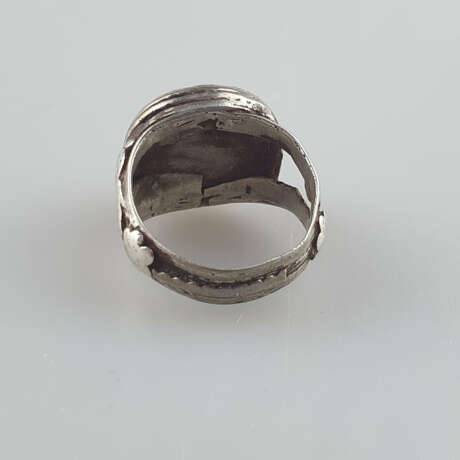 Antiker Silberring - als Ringkopf hochgewölbter - photo 5