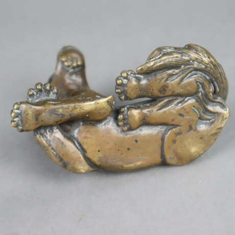 Fabelwesen "Qilin" / Paperweight - Bronze, brau - photo 5