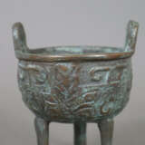 Weihrauchbrenner vom Typ 'ding' - China, Bronze - photo 4