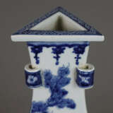 Dreiecksvase - China, allseits dekoriert in Unt - Foto 2