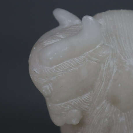 Yak-Figur aus Alabaster - China, H./L.ca. 11 / - Foto 3