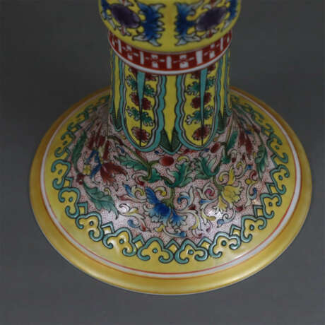 Vase - Porzellan, China 20.Jh., in traditionell - photo 3