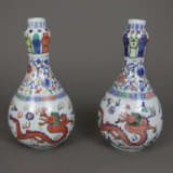 Ein Paar Knoblauchvasen - China, Porzellan, pol - Foto 2