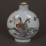 Famille rose-Snuffbottle - China frühes 20.Jh., - photo 1