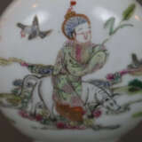 Famille rose-Snuffbottle - China frühes 20.Jh., - photo 3