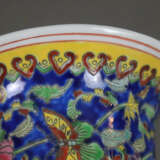 Vase - China 20.Jh., Zylindervase mit ausgestel - photo 6