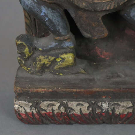 Stele mit Mahakala - Tibet, Holz geschnitzt, ku - photo 6