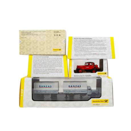 12-piece set of vehicle models of various manufacturers "Edition Deutsche Post" in scale 1:43 - фото 3