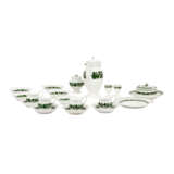 MEISSEN 19 pieces of coffee service 'Weinlaub', 1st and 2nd choice, 19th/20th century. - Foto 1