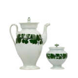 MEISSEN 19 pieces of coffee service 'Weinlaub', 1st and 2nd choice, 19th/20th century. - Foto 7