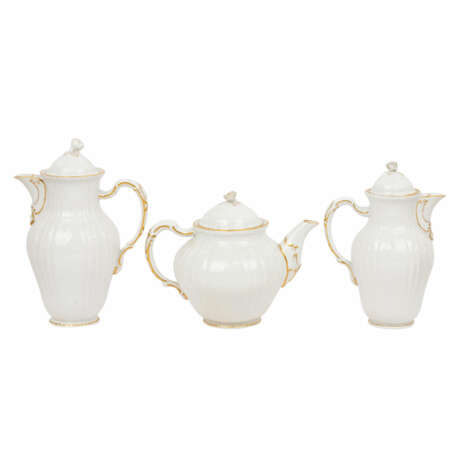 KPM 59-piece mocha, tea and coffee service 'Rocaille', 20th c. - Foto 2