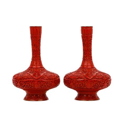 Pair of red carved lacquer vases, CHINA, 20th c. - фото 4