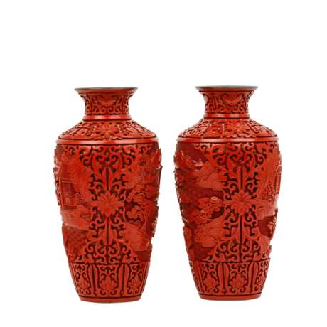 Pair of red carved lacquer vases, CHINA, 20th c. - photo 4