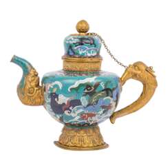 Large and rare cloisonné pot. CHINA, 19th century,