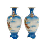 Pair of blue-ground vases in Satsuma style. CHINA, around 1900, - photo 2