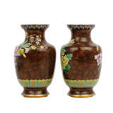 Pair of cloisonné vases. CHINA, 20th c., - фото 2