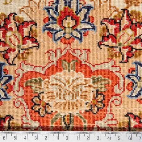 Oriental carpet.TEHERAN/IRAN, 20th century, 150x105 cm. - photo 6