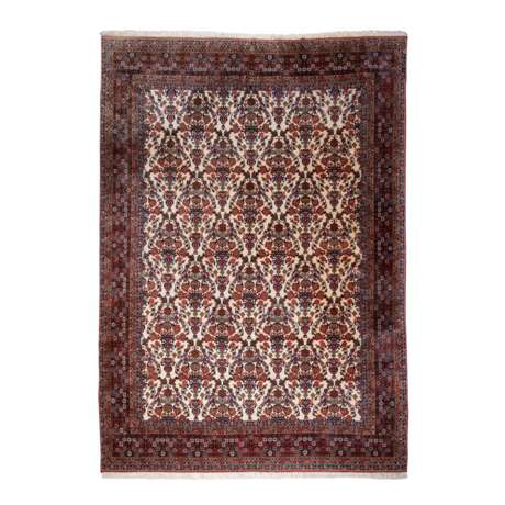 Oriental carpet. BACHTIARI/PERSIA, 20th century, 350x250 cm. - photo 1