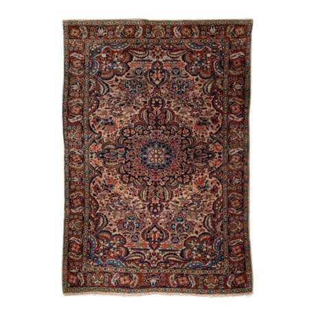Oriental carpet. LILIAN/PERSIA, 1st half of 20th century, 203x146 cm. - photo 1