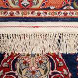 Oriental silk carpet. 'KESHAN'/Egypt, 20th c., 313x199 cm. - Foto 4
