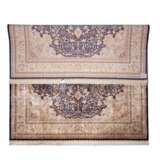 Oriental silk carpet. ZHENPING/CHINA, 2000s, 303x247 cm. - Foto 2