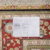 Oriental silk carpet. ZHENPING/CHINA, 2000s, 121x79 cm. - фото 3