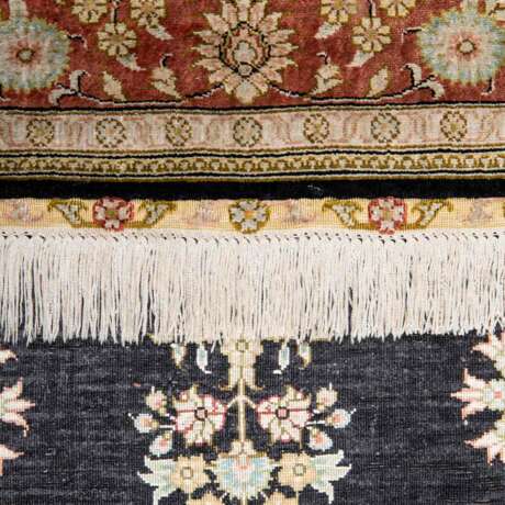Oriental silk carpet. ZHENPING/CHINA, 2000s, 121x79 cm. - Foto 4