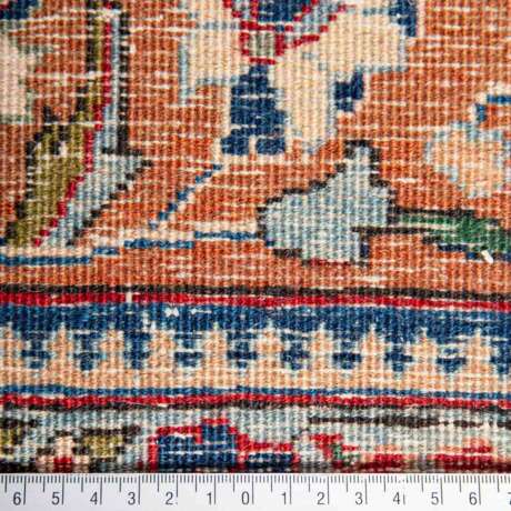 Hall carpet. TEREBRIS/PERSIA, 1st half of 20th century, ca. 475x335 cm. - Foto 4