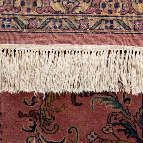 Oriental carpet. 20th century, 346x248 cm. - Foto 3