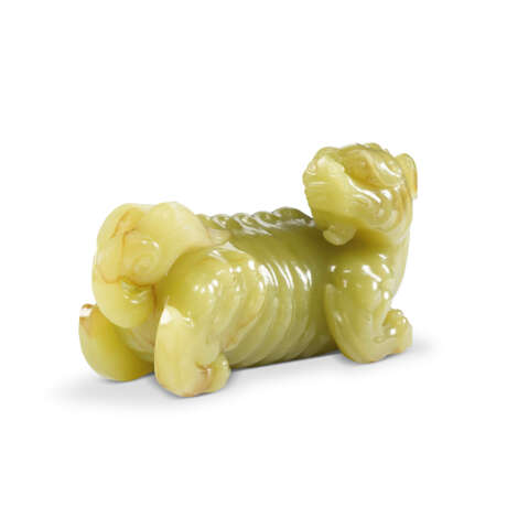 A VERY RARE LARGE YELLOW JADE CARVING OF A XIEZHI - photo 1