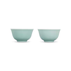 A PAIR OF SMALL CELADON-GLAZED CUPS