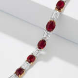 AN EXQUISITE RUBY AND DIAMOND BRACELET - фото 2