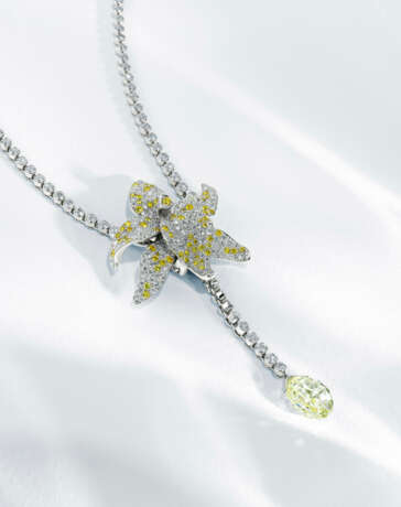 CARTIER COLOURED DIAMOND AND DIAMOND PENDENT NECKLACE - фото 2
