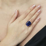 A SUPERB SAPPHIRE AND DIAMOND RING - photo 3
