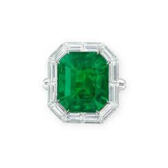 FORMS EMERALD AND DIAMOND RING
