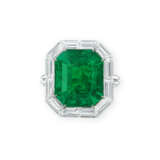FORMS EMERALD AND DIAMOND RING - photo 2