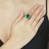 FORMS EMERALD AND DIAMOND RING - photo 4