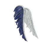 VAN CLEEF & ARPELS SAPPHIRE AND DIAMOND `MYSTERY-SET` WING BROOCH - photo 2