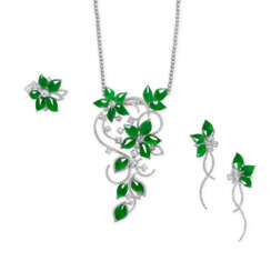 SET OF JADEITE AND DIAMOND JEWELLERY