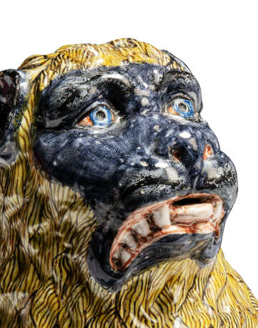 A FRENCH FAIENCE LARGE MODEL OF A LION - photo 5